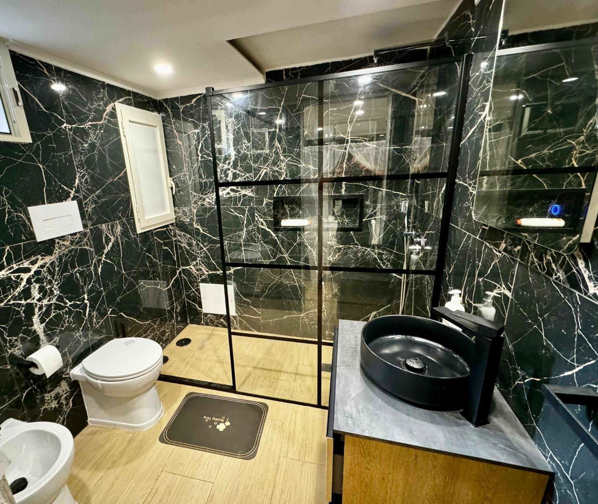נאפולי Fl Black Diamond מראה חיצוני תמונה